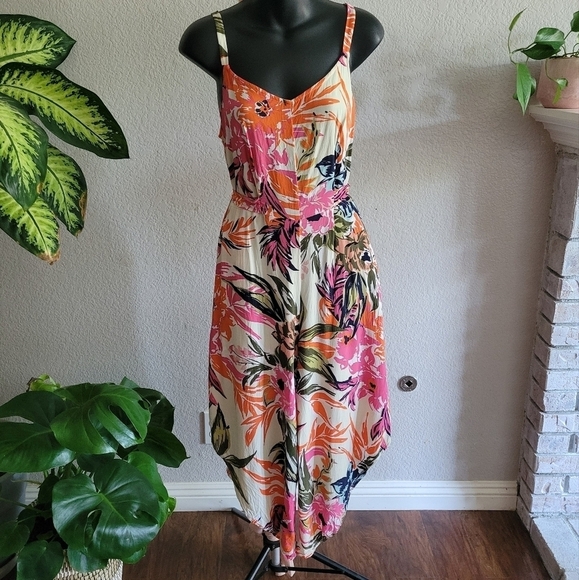Ivy Street Jumpsuit - Picture 1 of 9